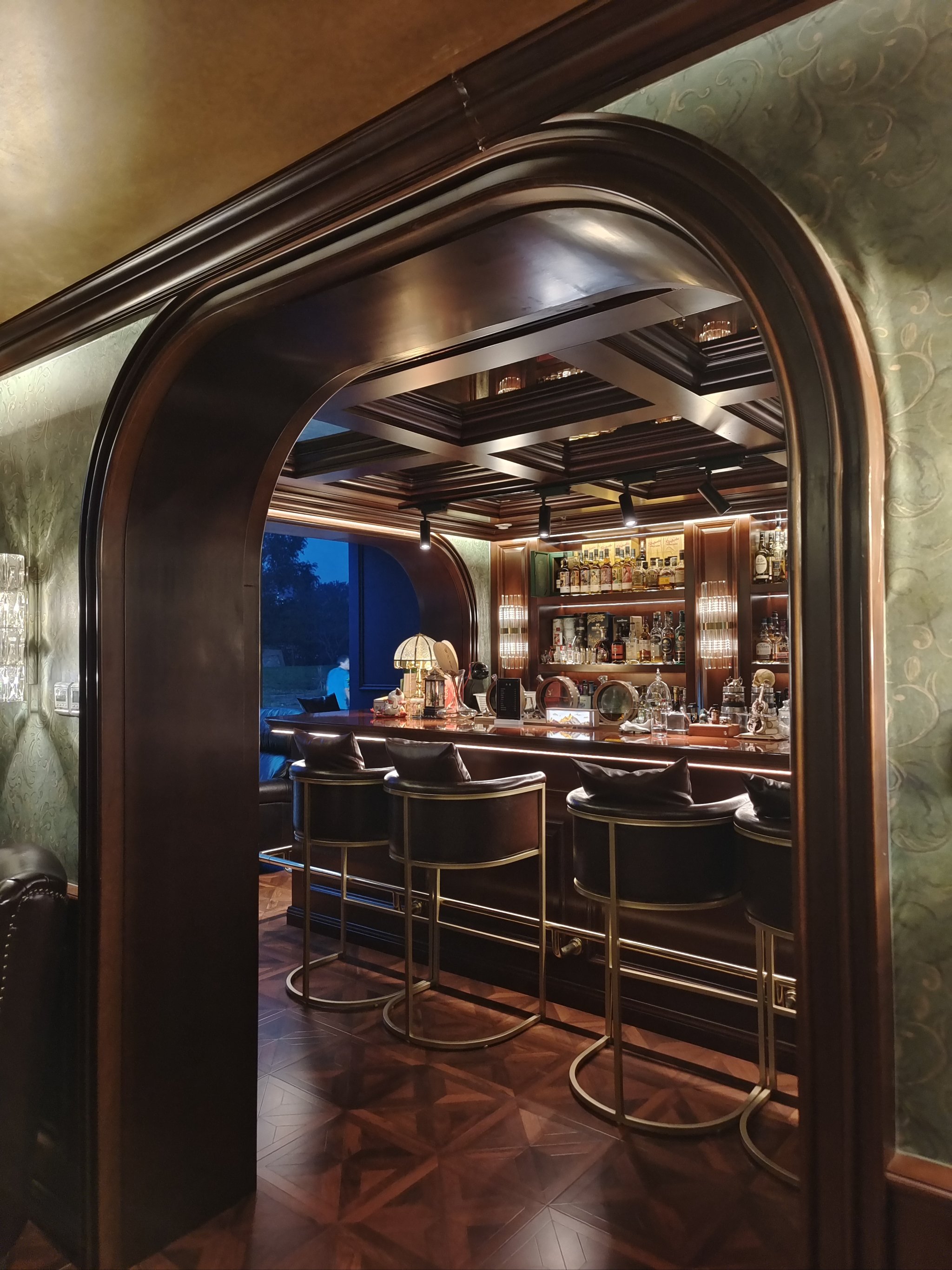 齐齐哈尔商务ktv探讨：划算与否-依安县ktv预订