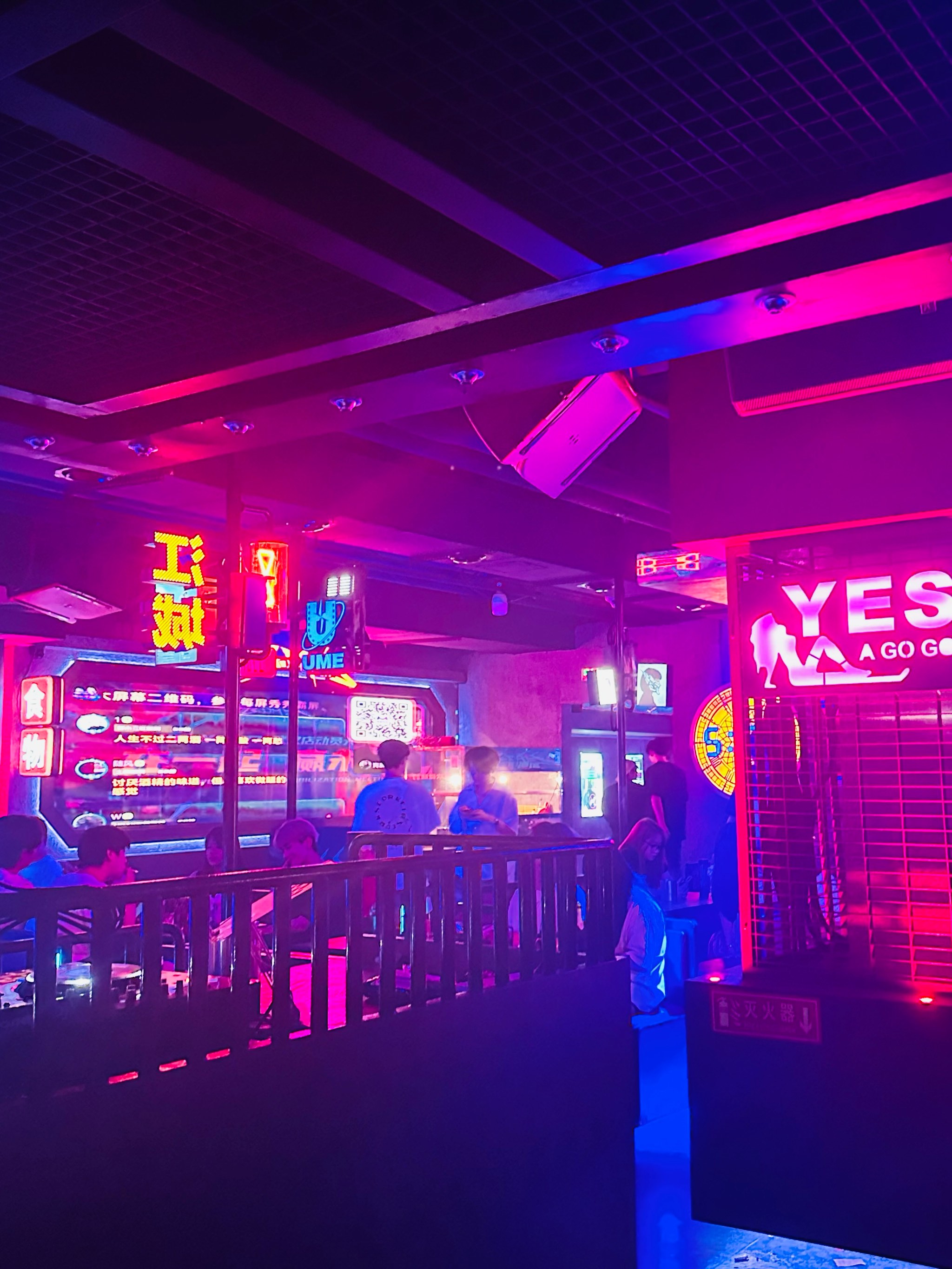 齐齐哈尔商务ktv中低端选择-碾子山区ktv预订